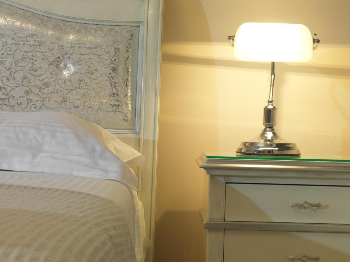 Nestani Hondos Classic Hotel & Spa מראה חיצוני תמונה
