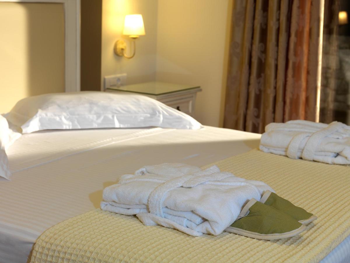 Nestani Hondos Classic Hotel & Spa מראה חיצוני תמונה