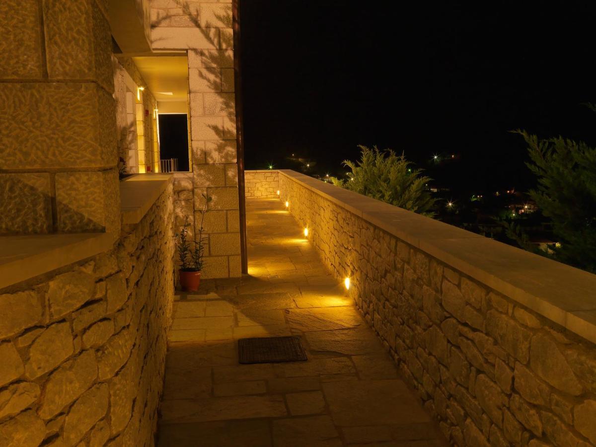 Nestani Hondos Classic Hotel & Spa מראה חיצוני תמונה